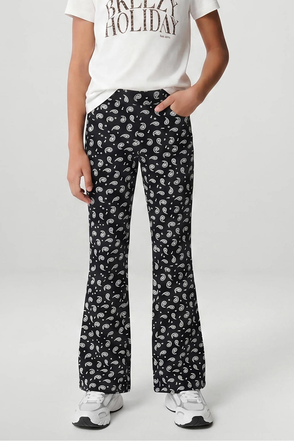 Cars flared broek ILVA FLAIR met paisleyprint zwart/wit