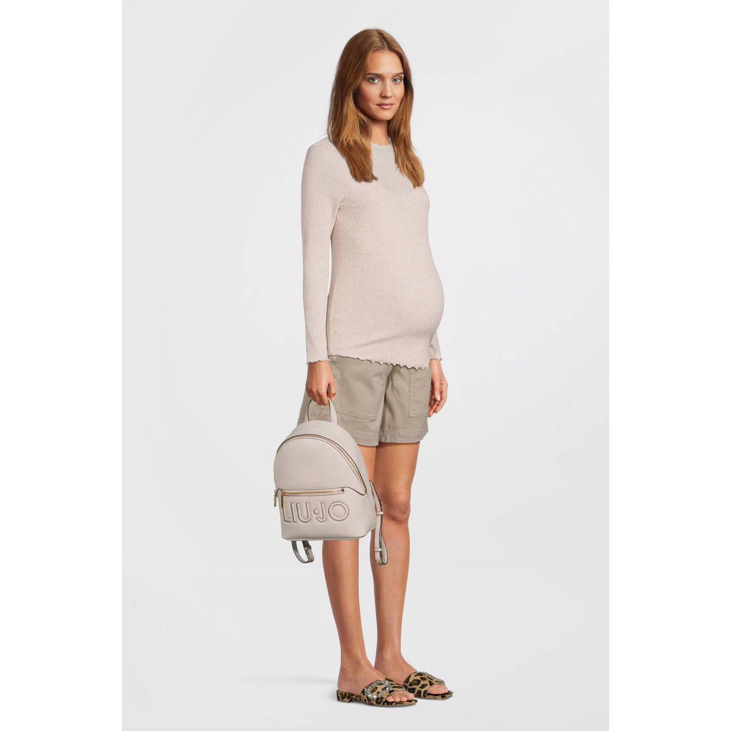 LOVE2WAIT regular fit short zand