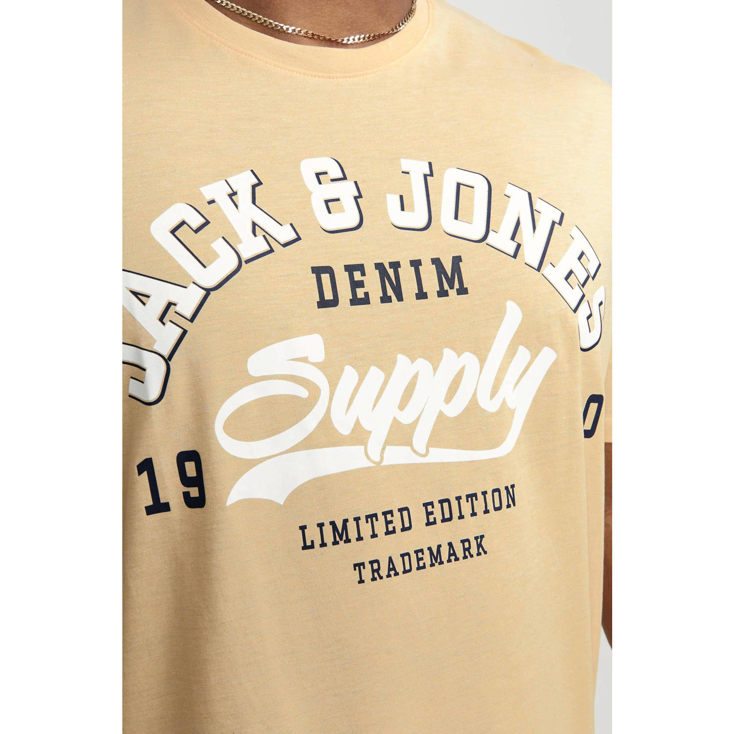 JACK & JONES PLUS SIZE regular fit T-shirt JJELOGO Plus Size van biologisch katoen apricot ice