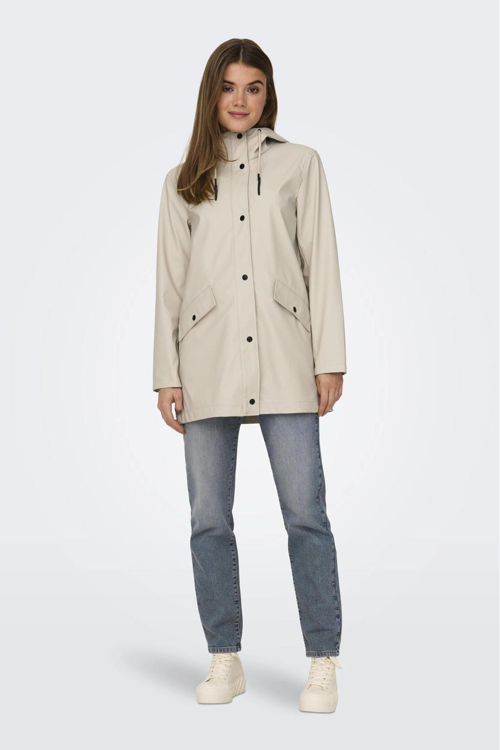 Crème dames ONLY regenjas met effen, lange mouwen, capuchon en knoopsluiting