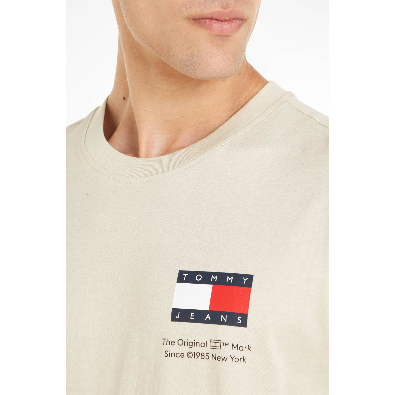 Tommy Jeans T-shirt met printopdruk newsprint