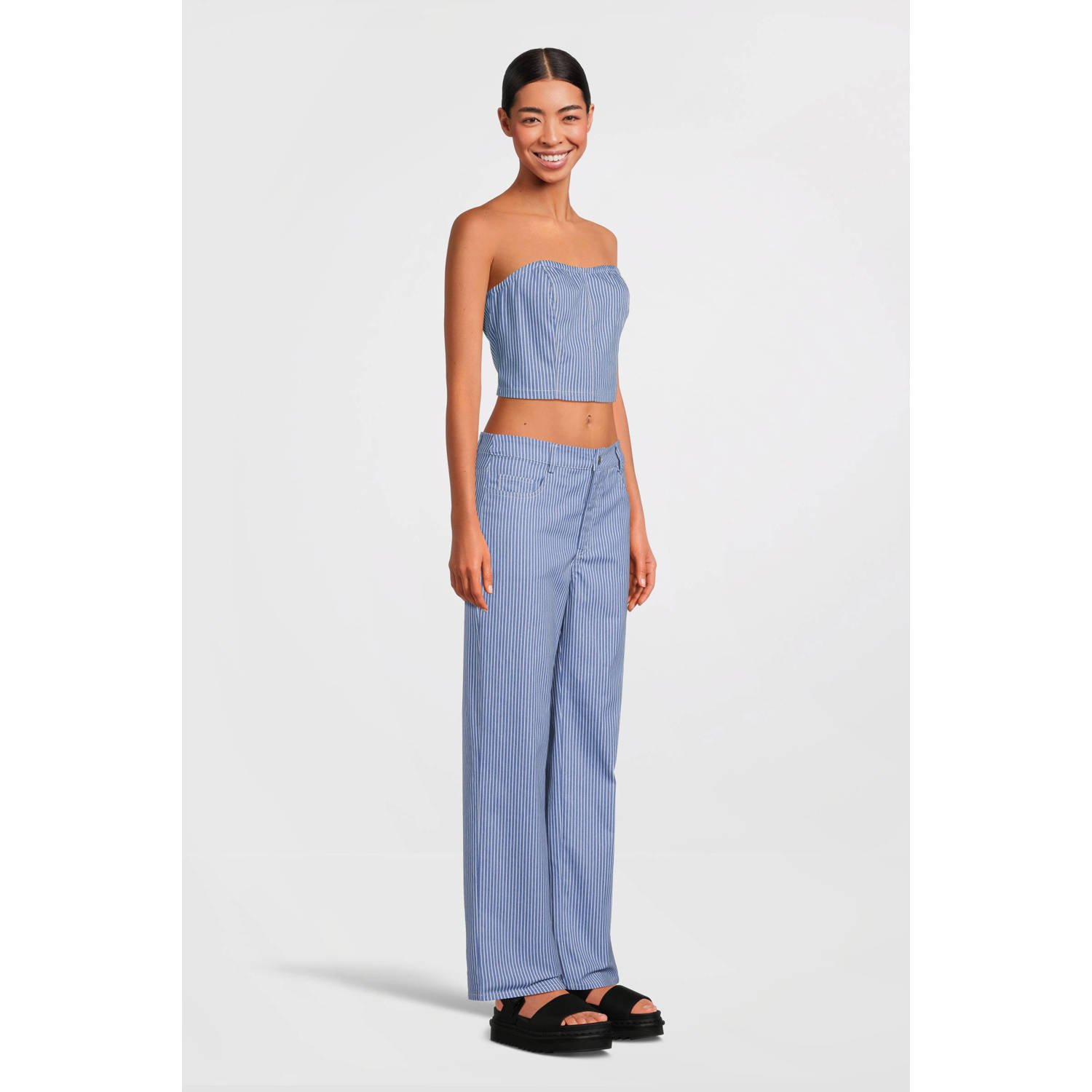 PIECES gestreepte high waist straight fit broek PCNOBEL lichtblauw wit