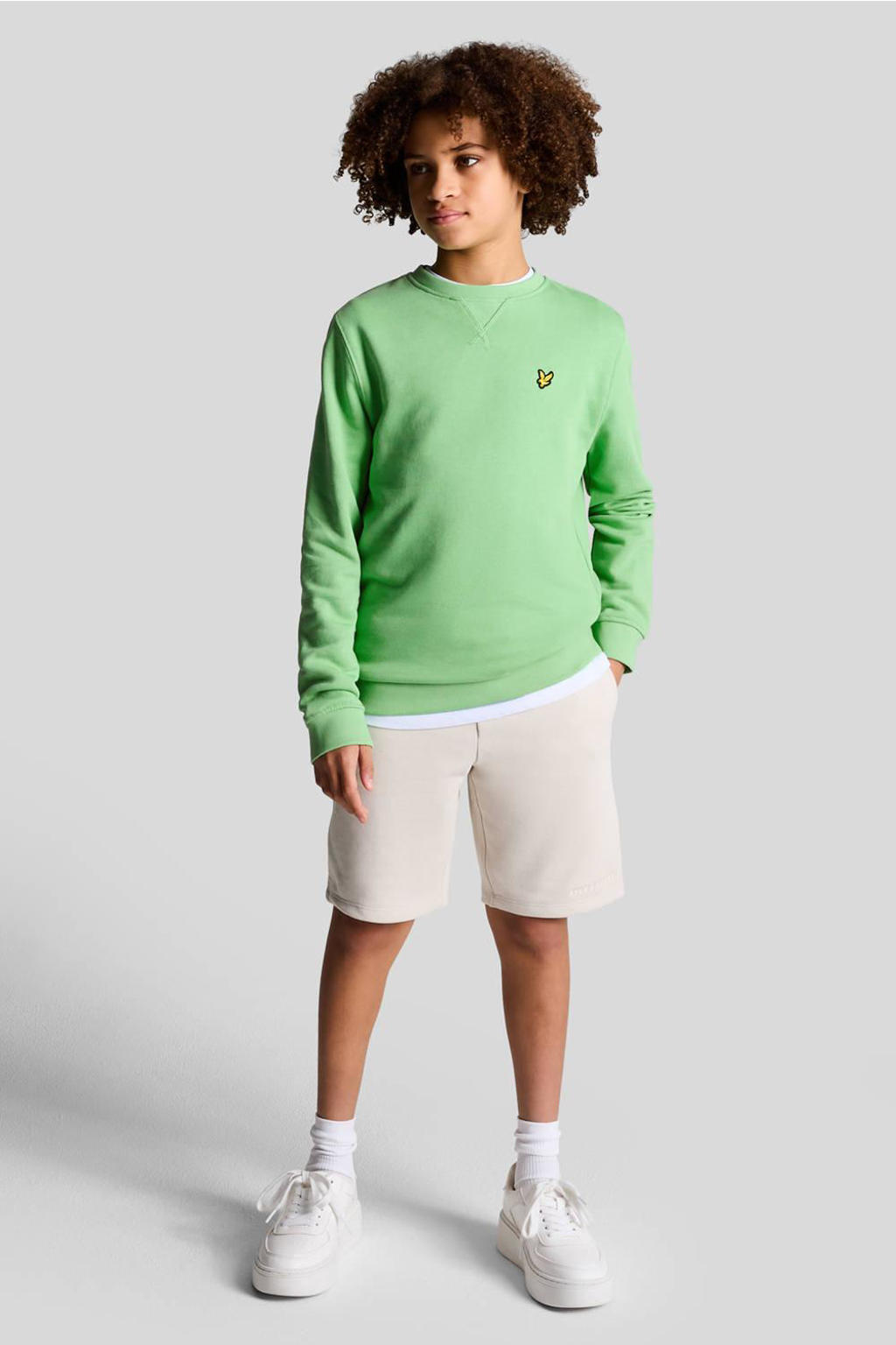Groene jongens Lyle & Scott sweater van katoen met effen, lange mouwen en ronde hals