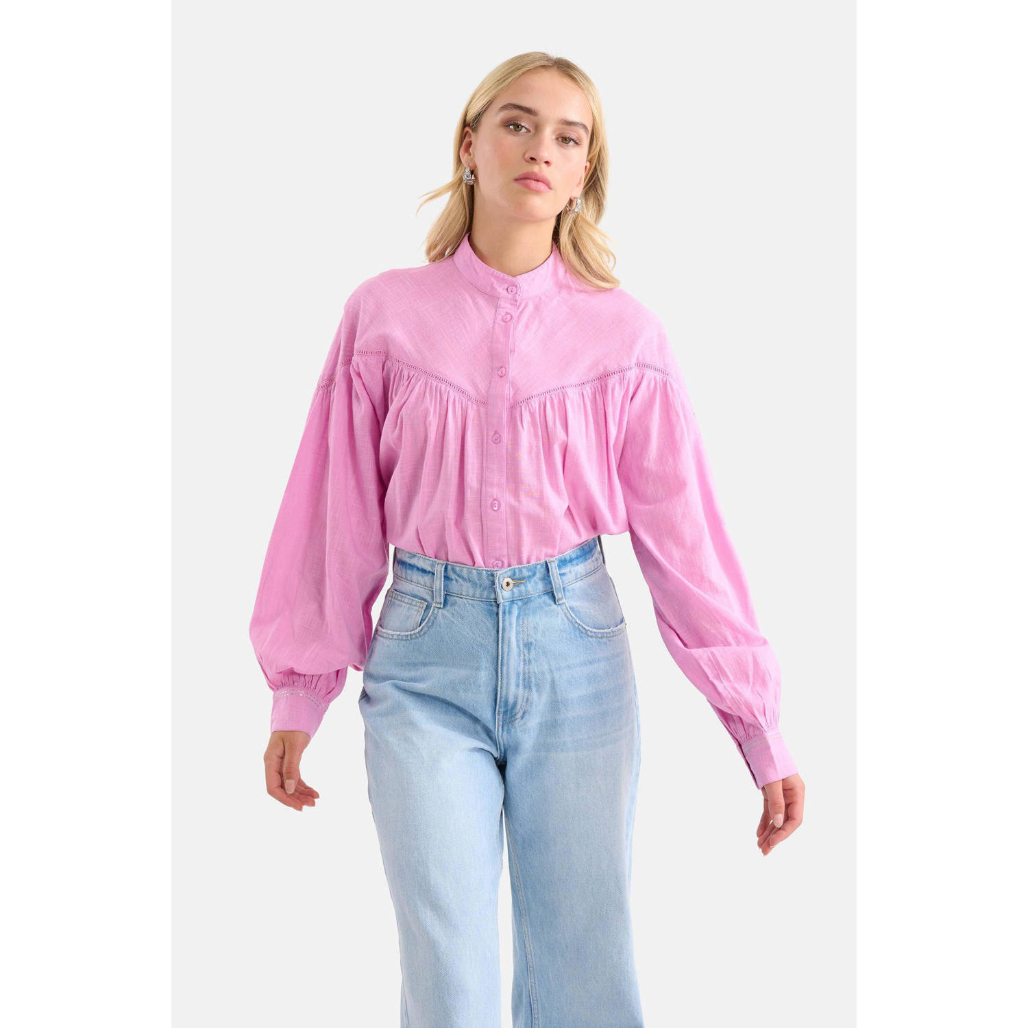 Shoeby blouse met borduursels roze