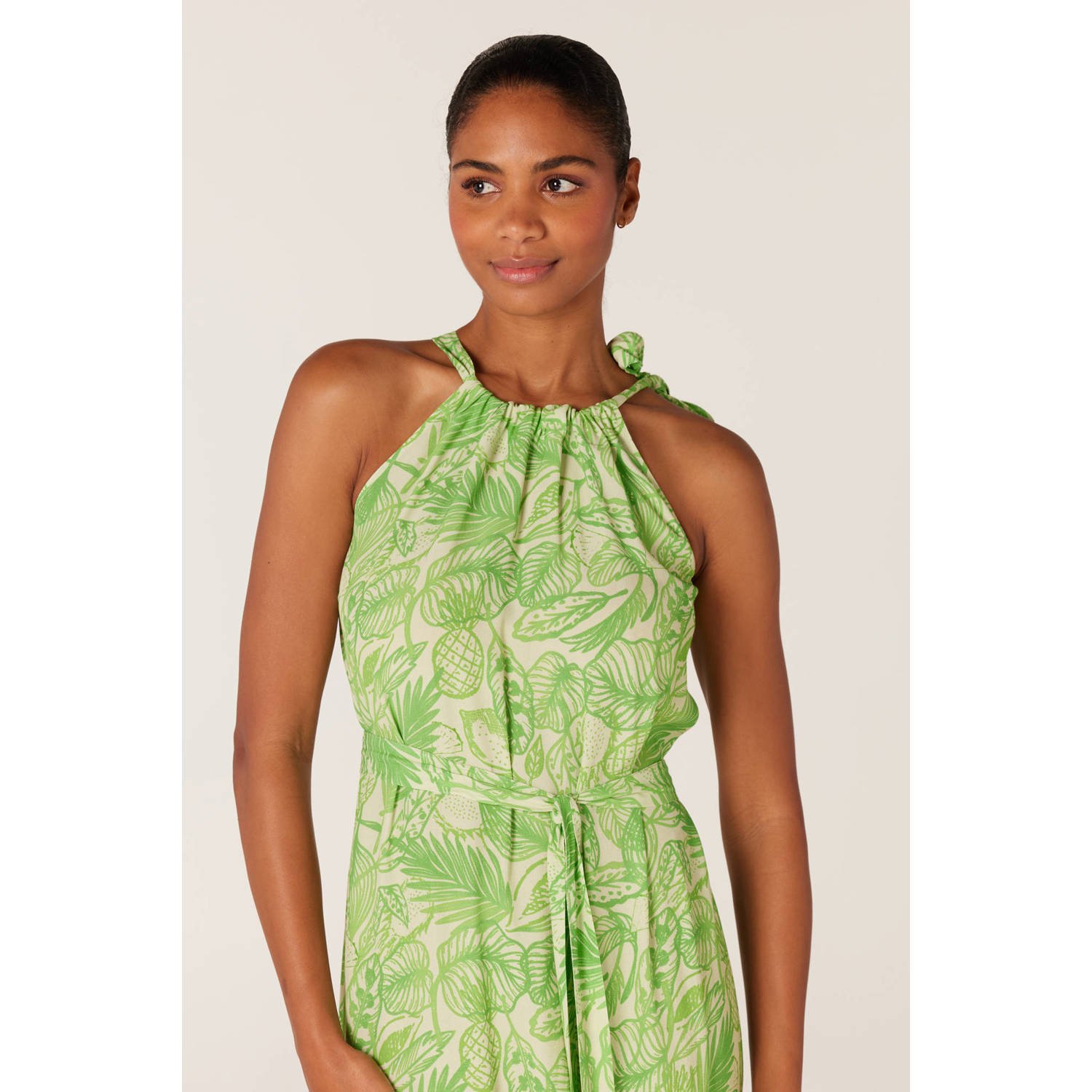 JANSEN Amsterdam halter maxi jurk met all over print en ceintuur groen ecru