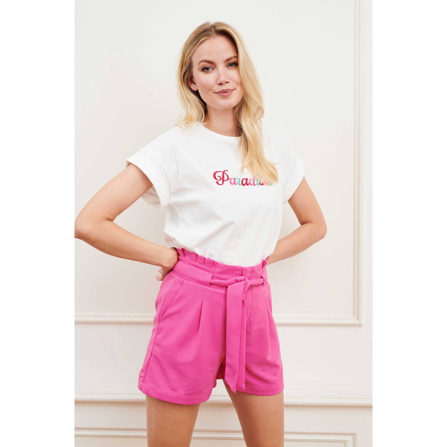 Lofty Manner T-shirt Maren met tekst en borduursels wit roze