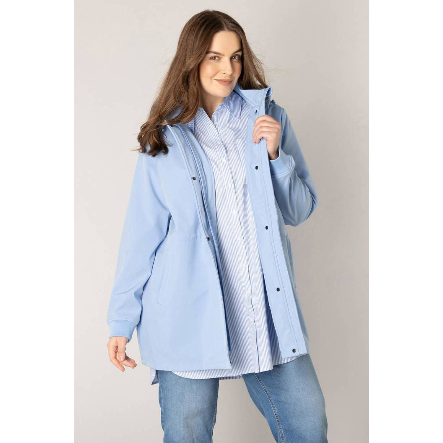 Yesta softshell jas lichtblauw