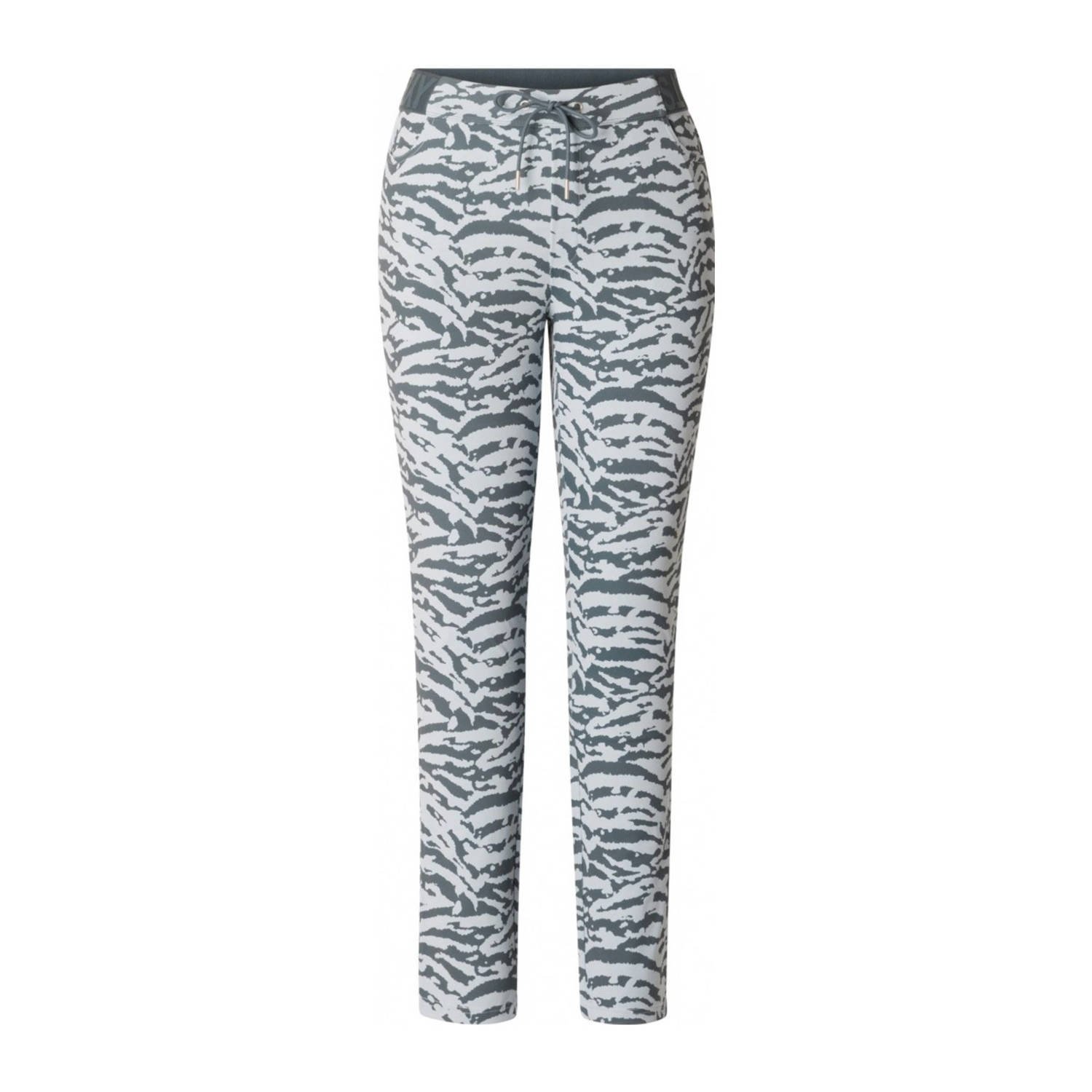 Yesta slim fit broek met zebraprint van travelstof grijs
