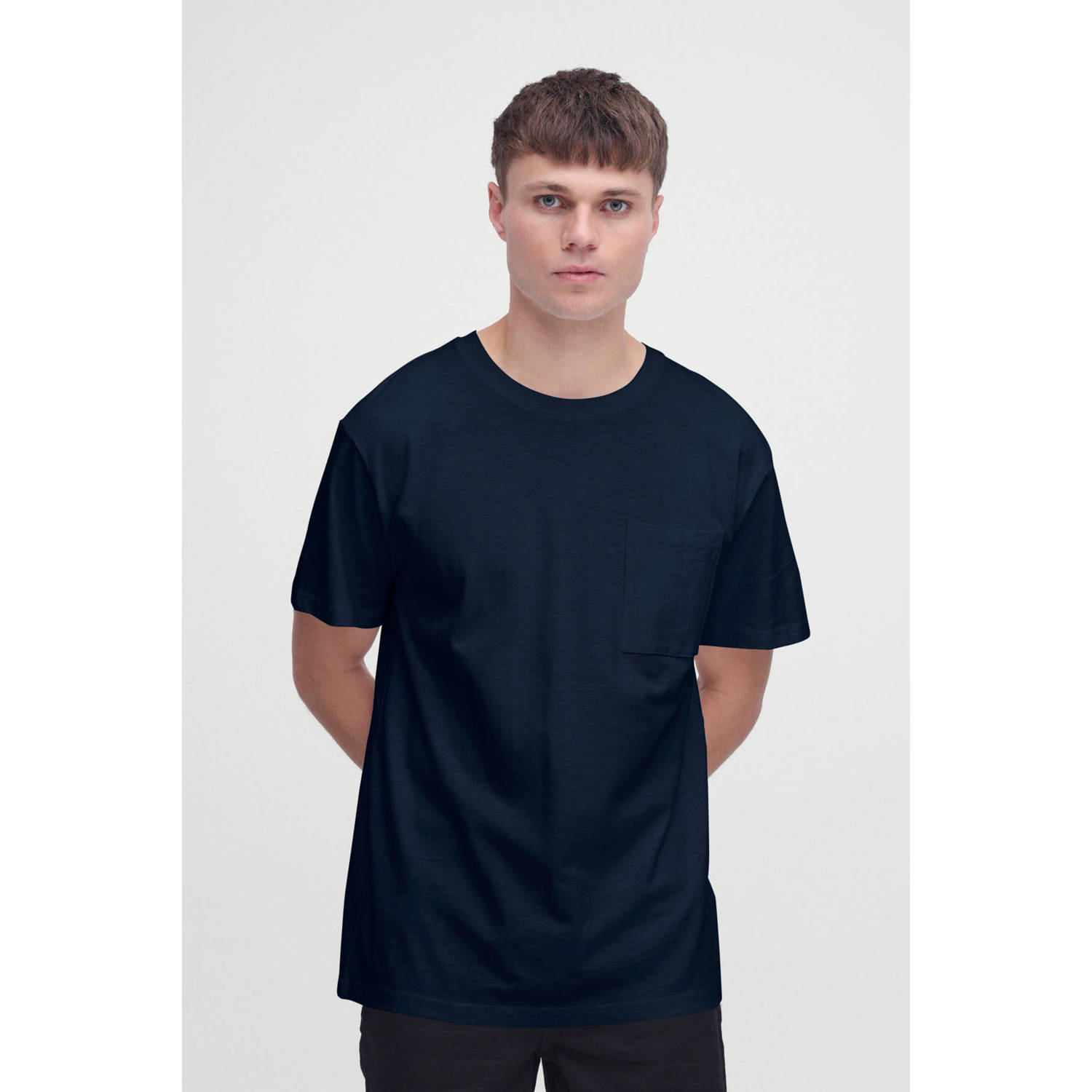 Solid regular fit T-shirt donkerblauw