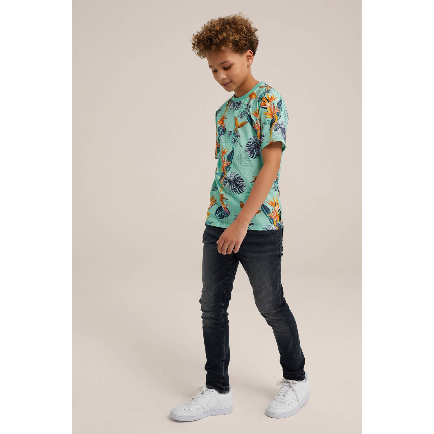 WE Fashion T-shirt met all over print groen groen blauw