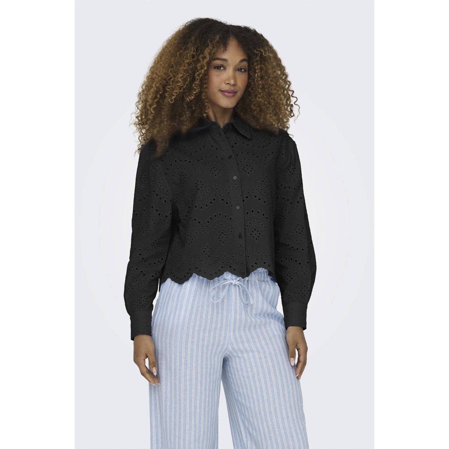 Only Loose fit blouse met lange mouwen van puur katoen met broderie anglaise model 'VALAIS'
