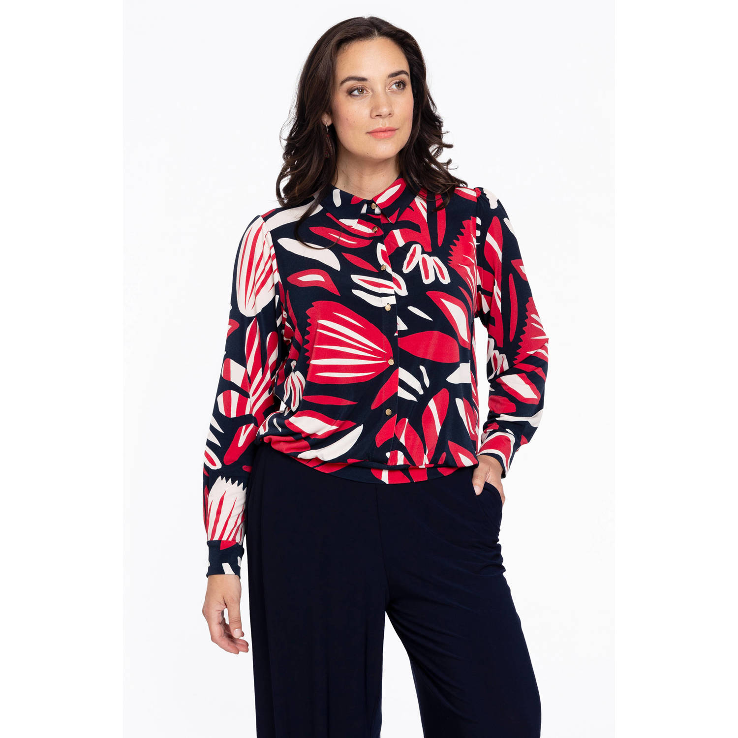 Yoek blouse DOLCE met all over print rood donkerblauw wit
