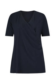 thumbnail: Blauwe dames Plus Basics top van travelstof met effen, korte mouwen en V-hals