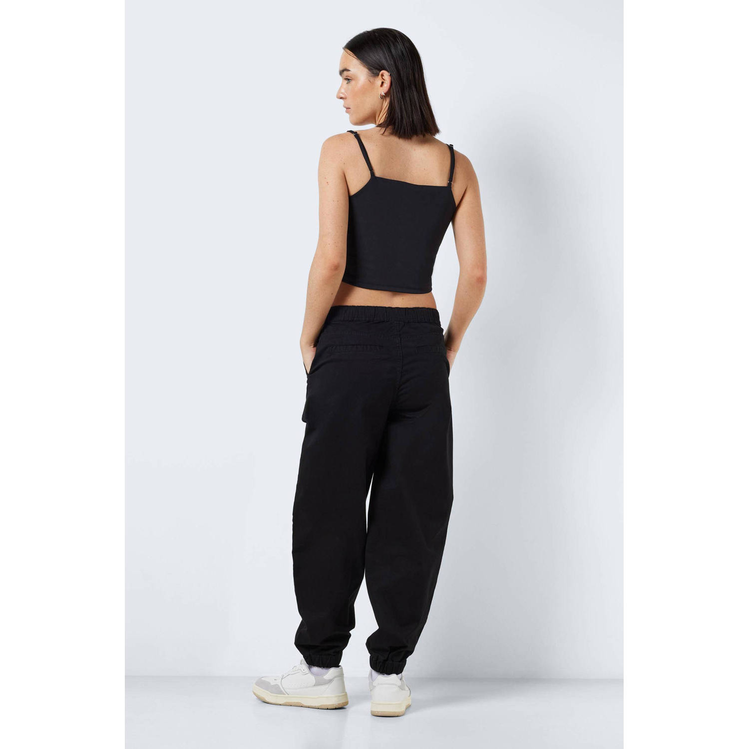 NOISY MAY crop top NMTERESA zwart