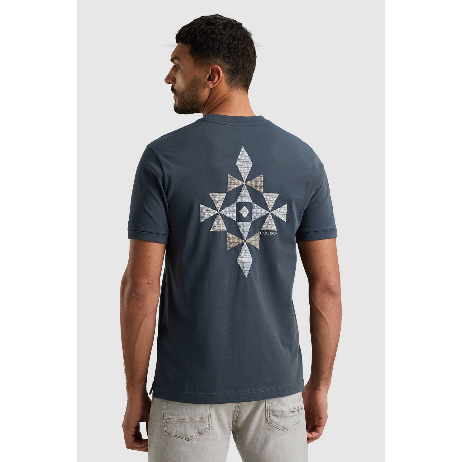 Cast Iron T-shirt met backprint en borduursels blauw