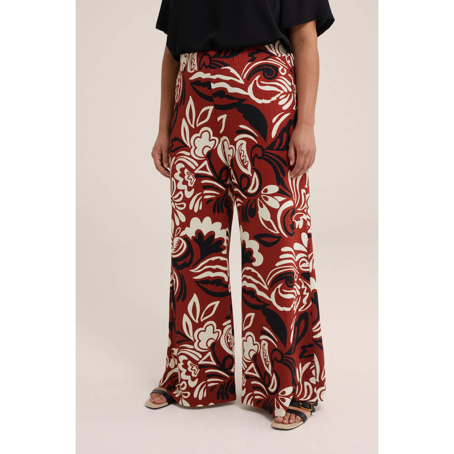 WE Fashion Curve wide leg broek met all over print rood zwart ecru