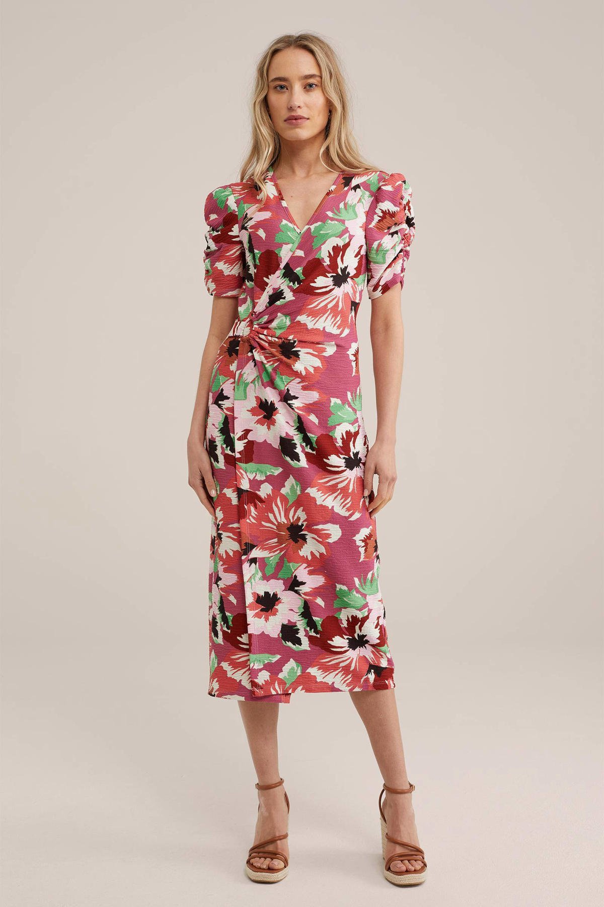 Bloemetjes Groene Overslagjurk WE Fashion Gebloemde Overslagjurk