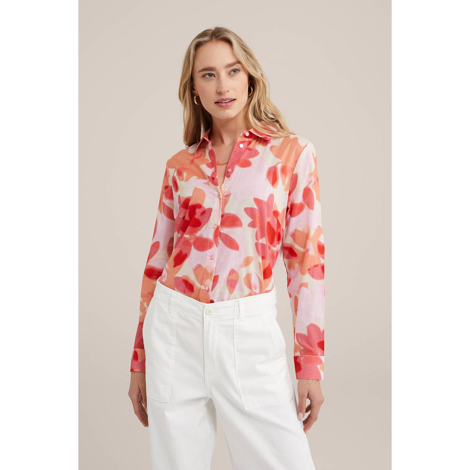 WE Fashion blouse met all over print rood roze oranje