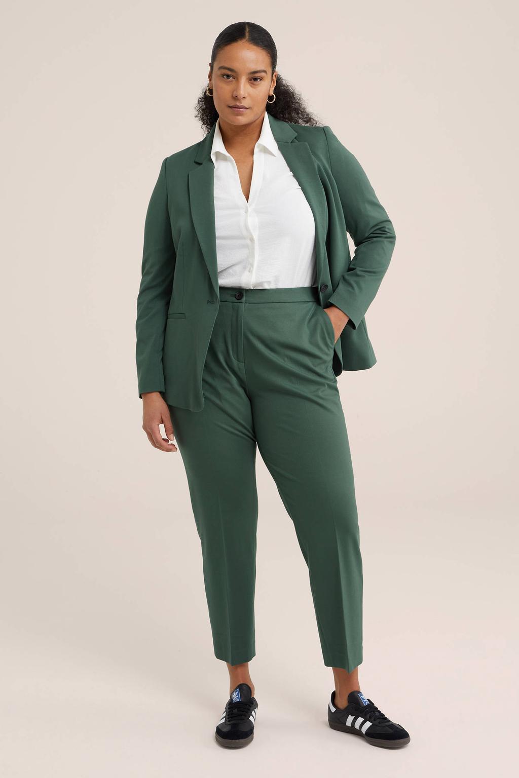 WE Fashion Curve tapered fit broek groen