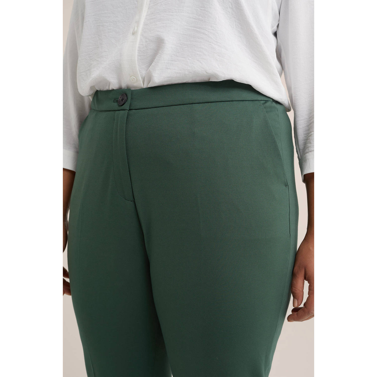 WE Fashion Curve tapered fit broek groen