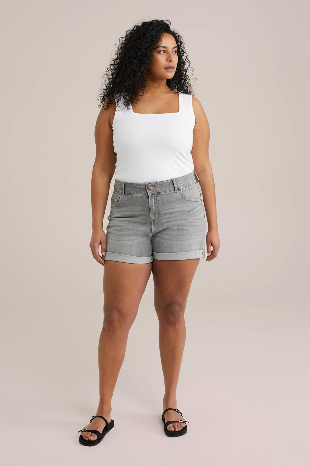 Witte dames WE Fashion Curve ribgebreide singlet van viscose met effen en vierkante hals