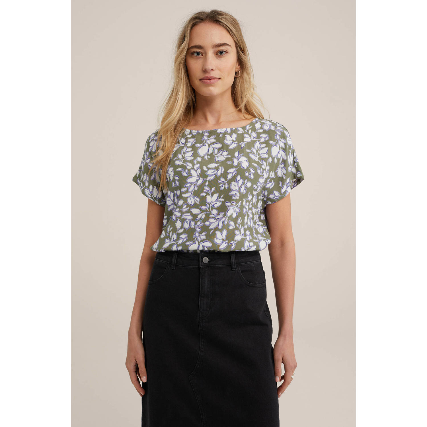 WE Fashion blousetop met all over print olijfgroen ecru lila