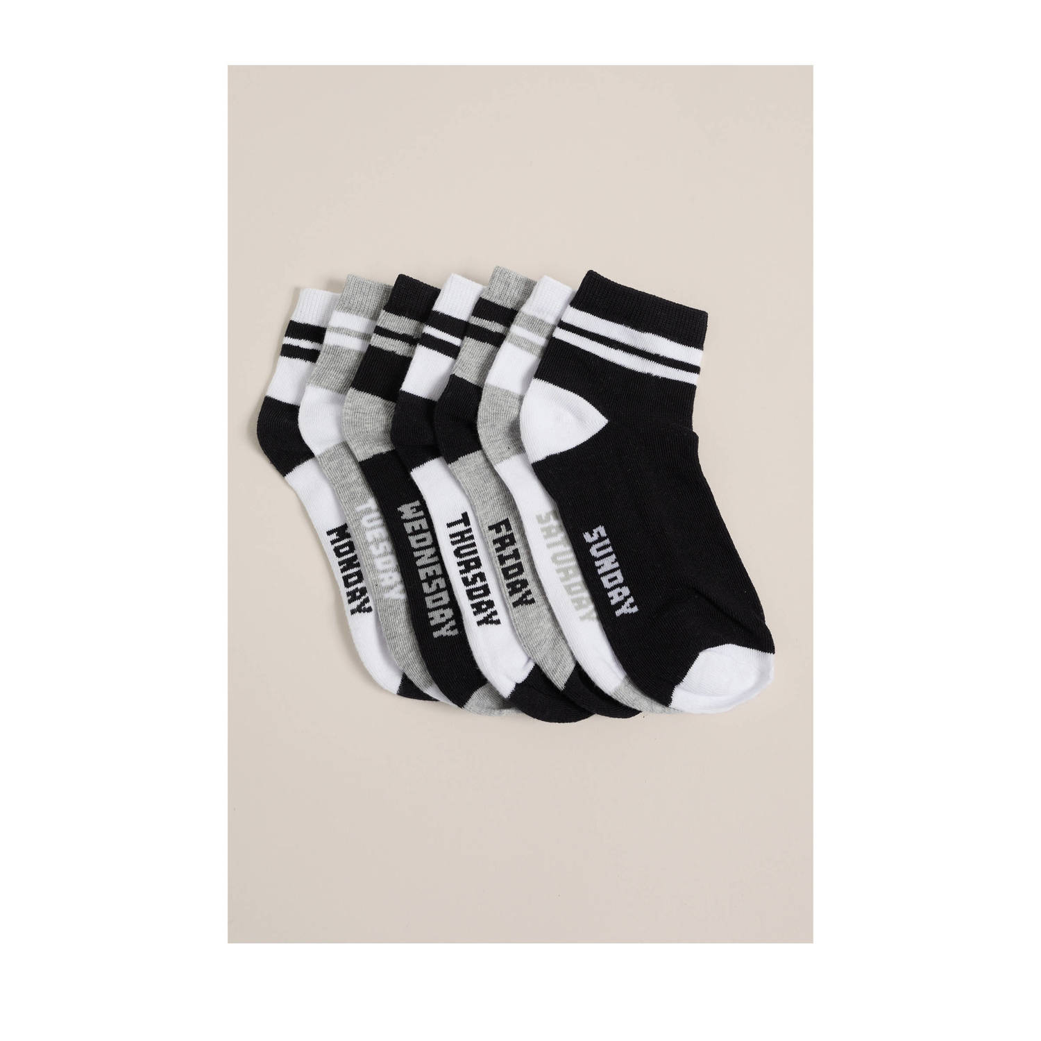 WE Fashion Sokken set van 7 zwart grijs wit