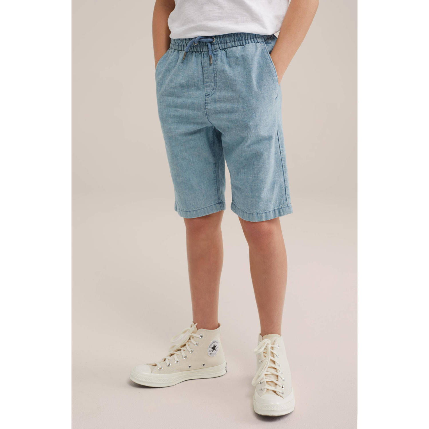 WE Fashion straight fit denim short chambray