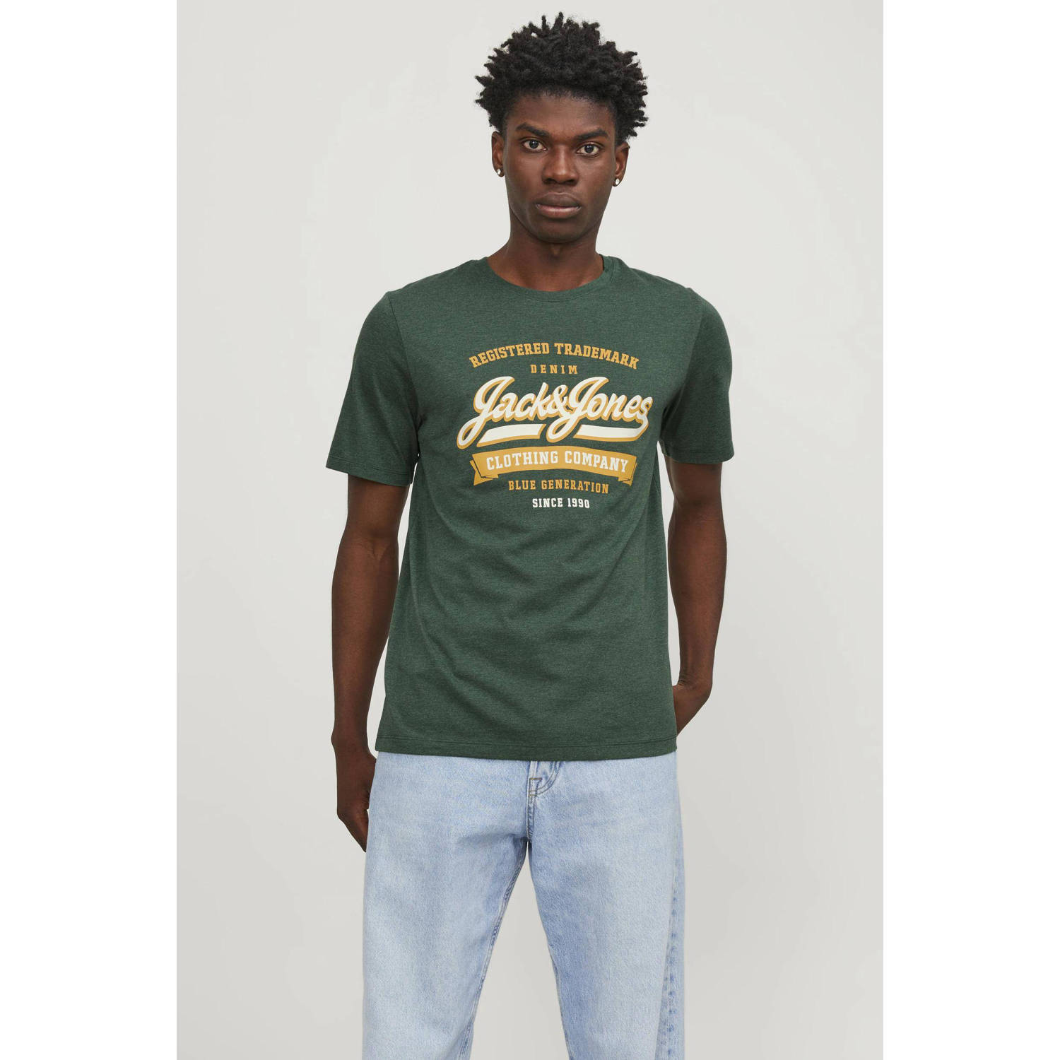 JACK & JONES ESSENTIALS regular fit T-shirt JJELOGO met printopdruk groen