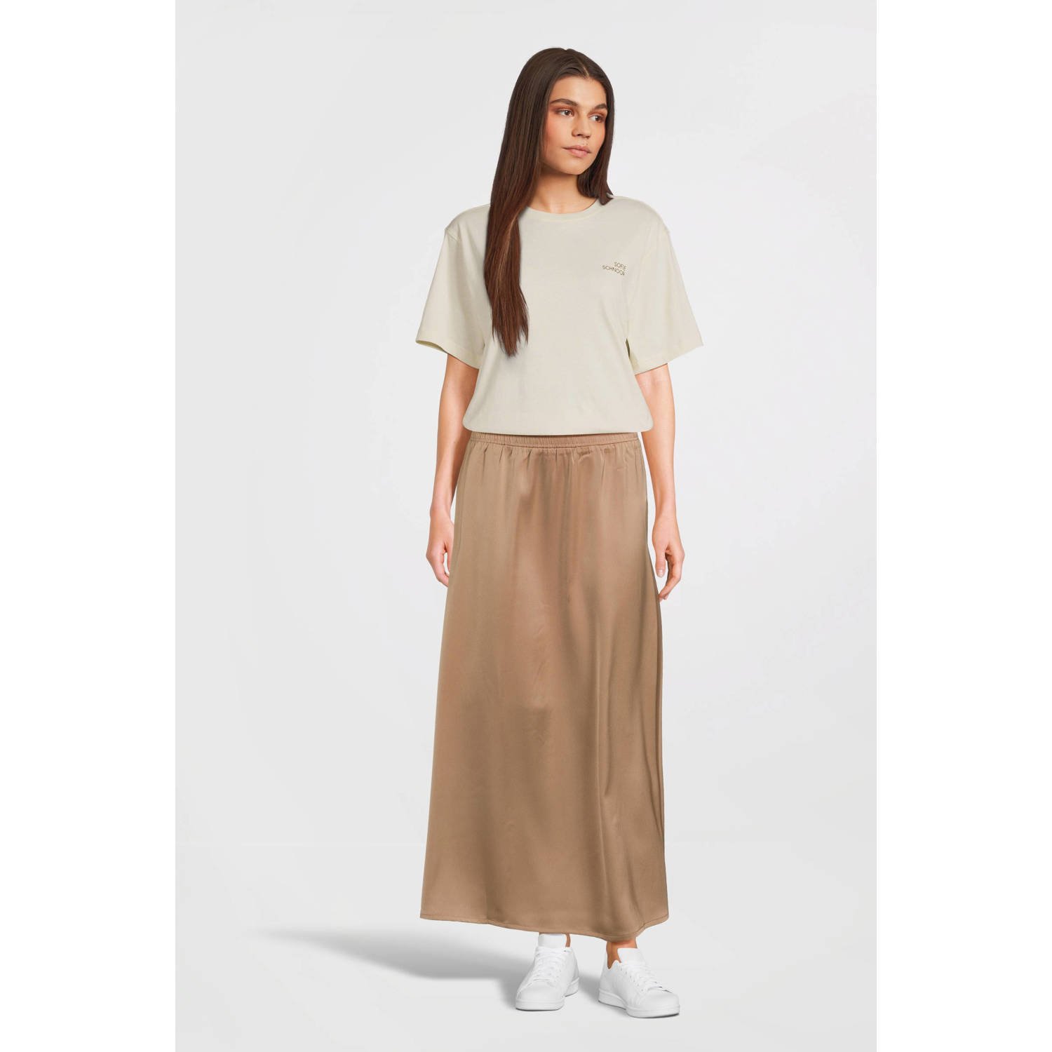Sofie Schnoor rok bruin