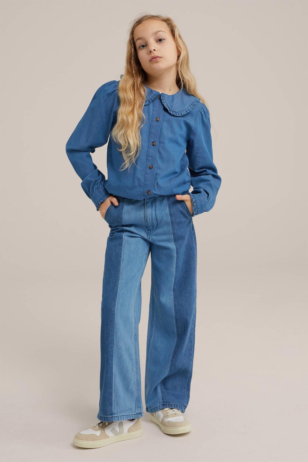 Medium blue denim meisjes WE Fashion Blue Ridge high waist relaxed jeans van denim met wijde pijpen, rits- en knoopsluiting en effen