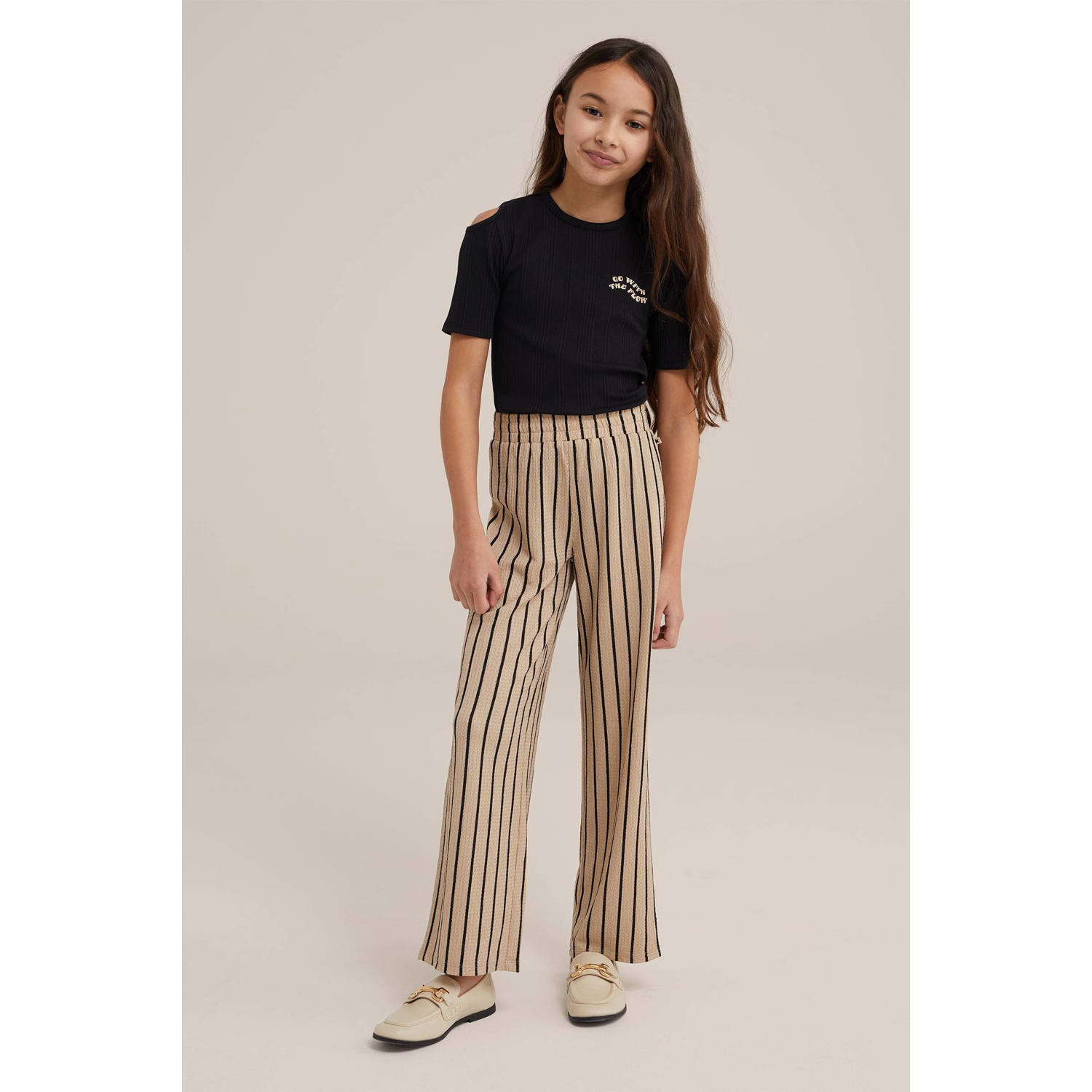 WE Fashion gestreepte straight fit broek brazilian sand Beige Meisjes Gerecycled polyester 140