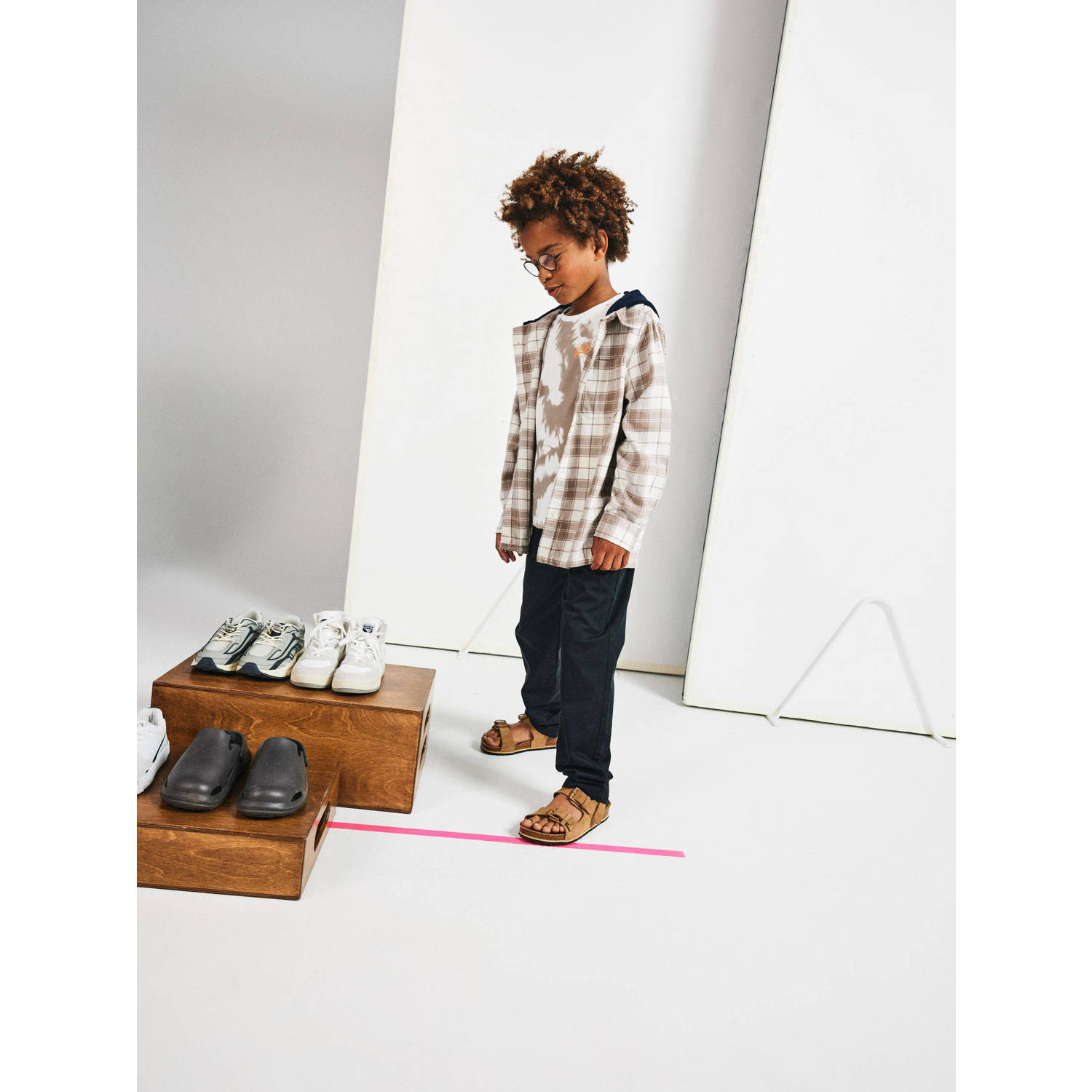 NAME IT KIDS T-shirt NKMDALIVER met all over print wit zand