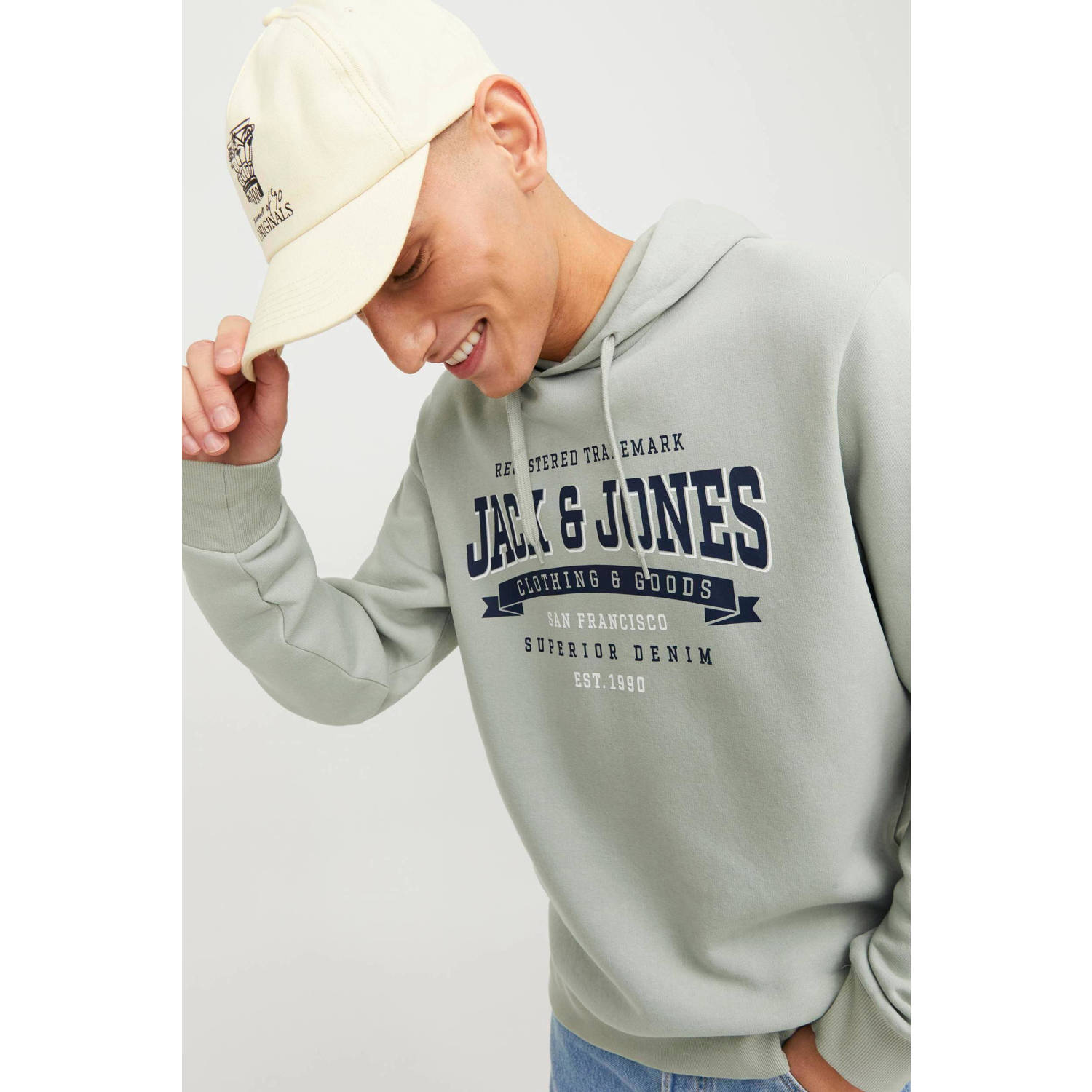 JACK & JONES ESSENTIALS hoodie JJELOGO met printopdruk desert sage