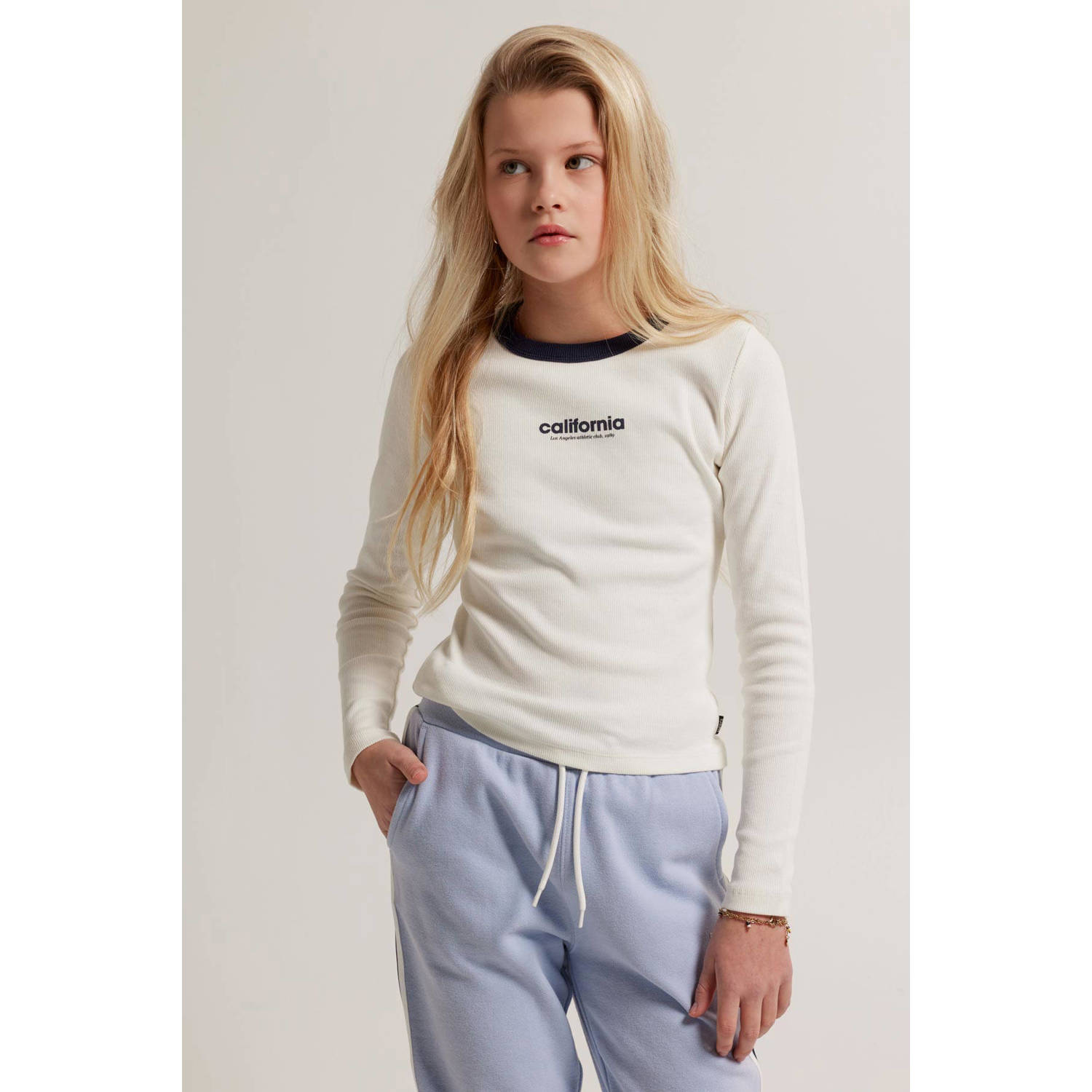 America Today longsleeve met tekst wit