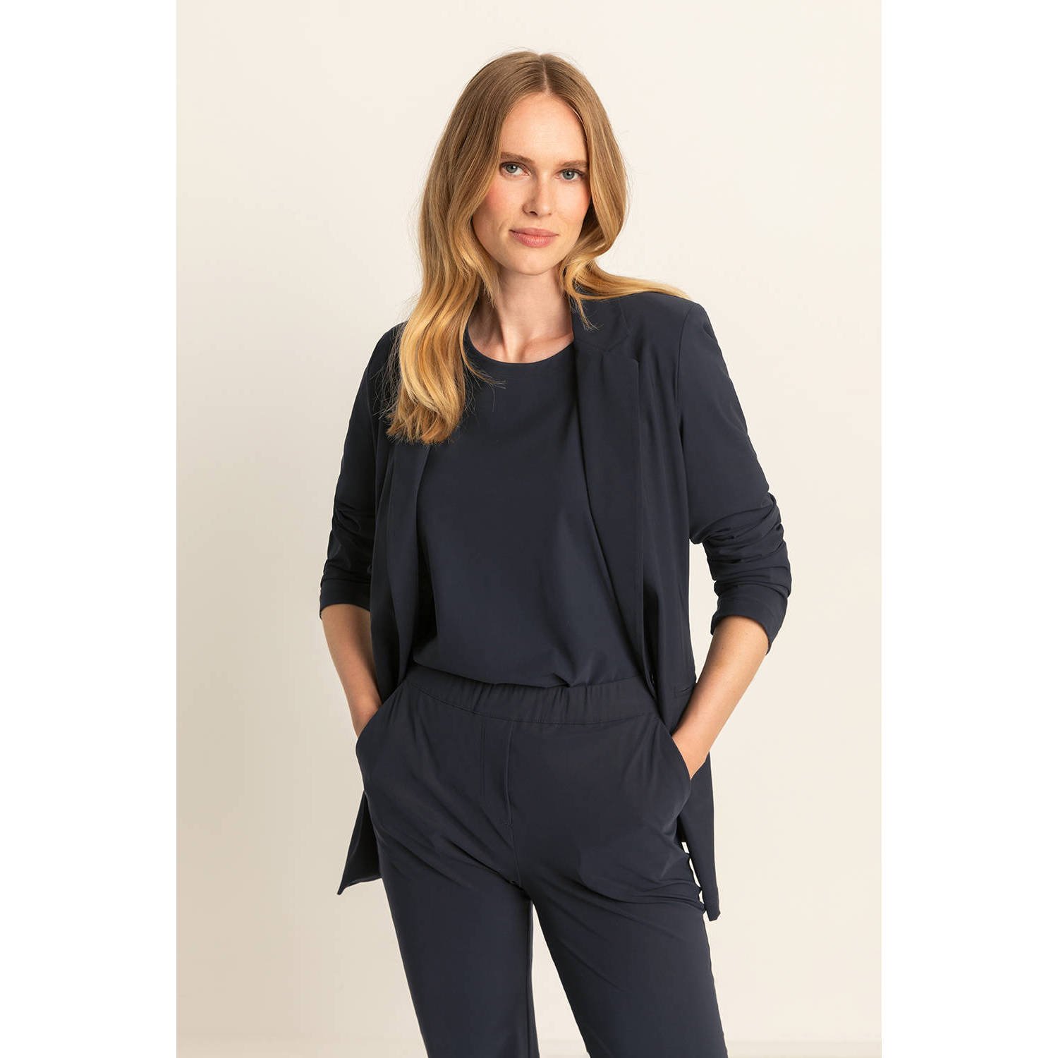 Expresso getailleerde blazer van travelstof donkerblauw