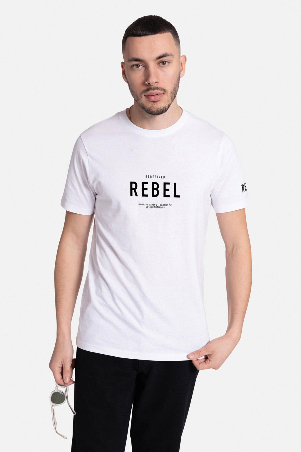Witte heren Redefined Rebel T-shirt RRRonan van katoen met printopdruk, korte mouwen en ronde hals