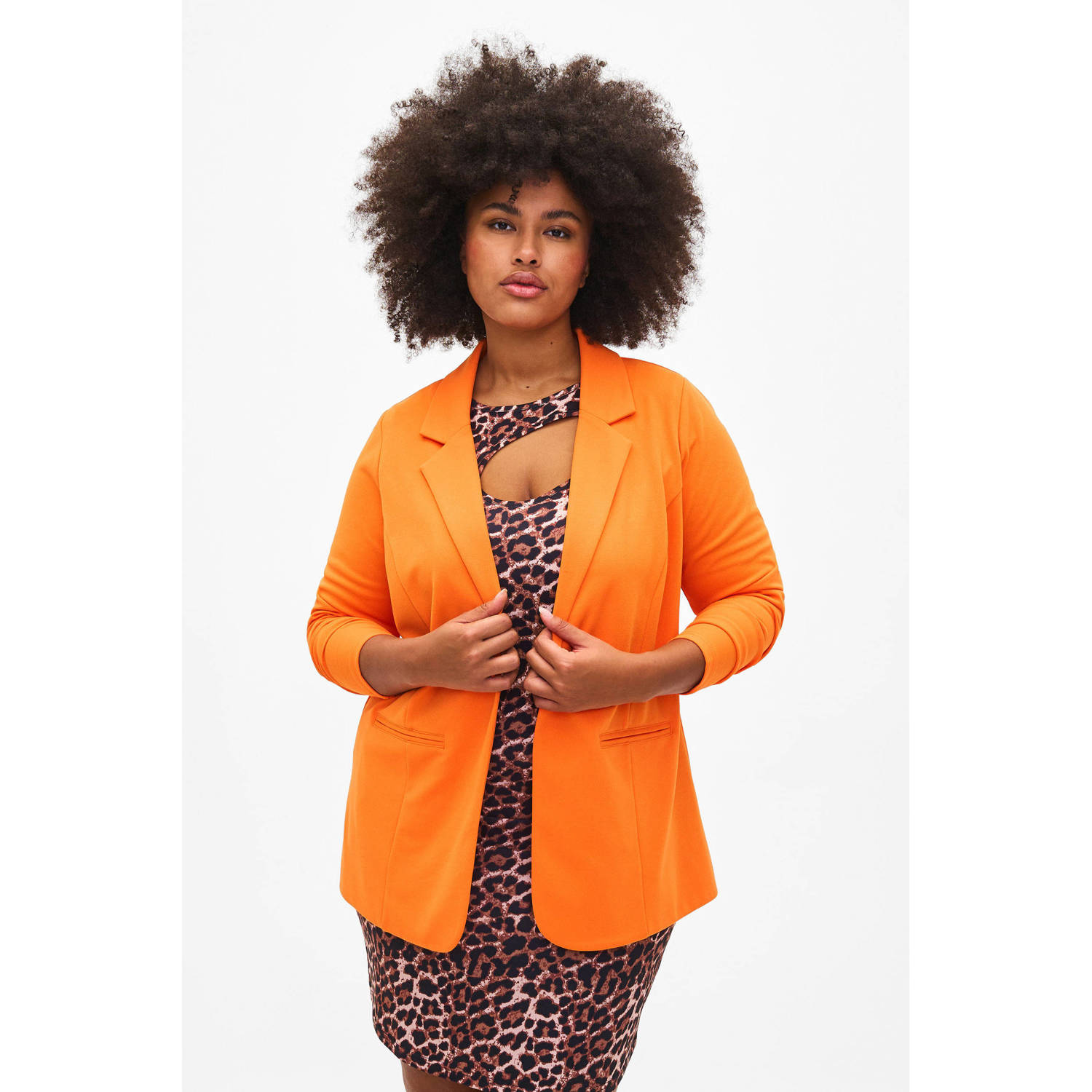 blush By Zizzi rechtvallende blazer oranje