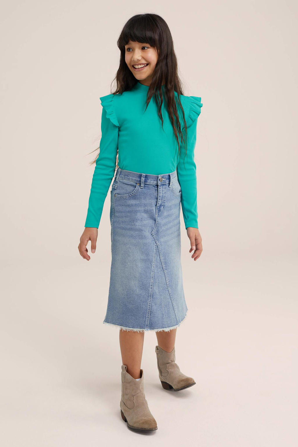 Groene meisjes WE Fashion longsleeve van stretchkatoen met effen, lange mouwen, ronde hals en ruches
