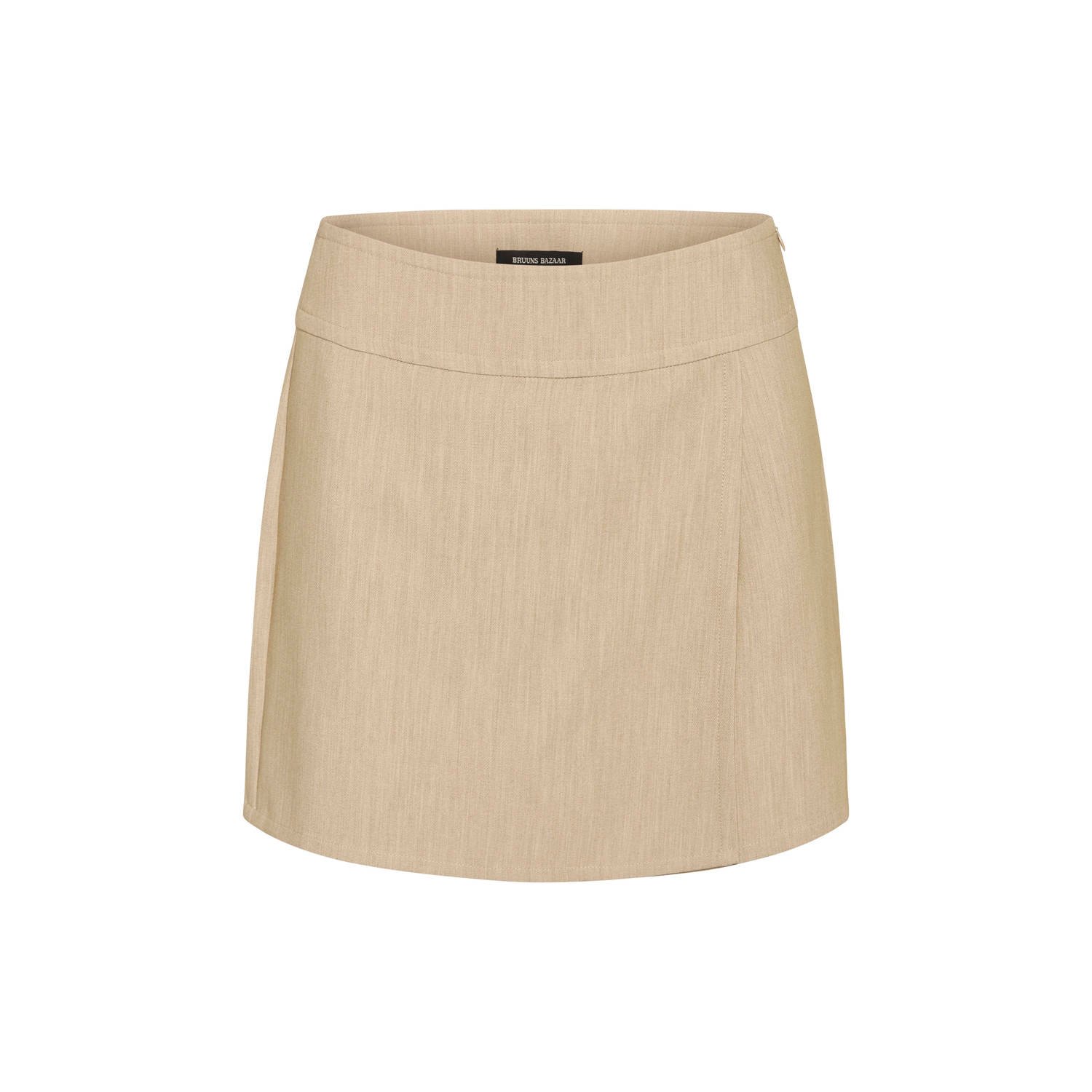 Bruuns Bazaar high waist straight fit short beige