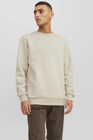 sweater ecru