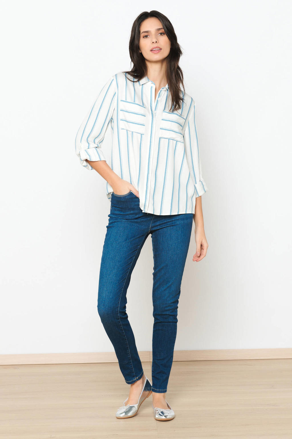 Lichtblauw en witte dames LOLALIZA gestreepte blouse van viscose met driekwart mouwen, klassieke kraag, knoopsluiting en lurex