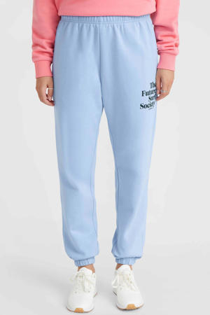 high waist loose fit sweatpants met tekst lichtblauw