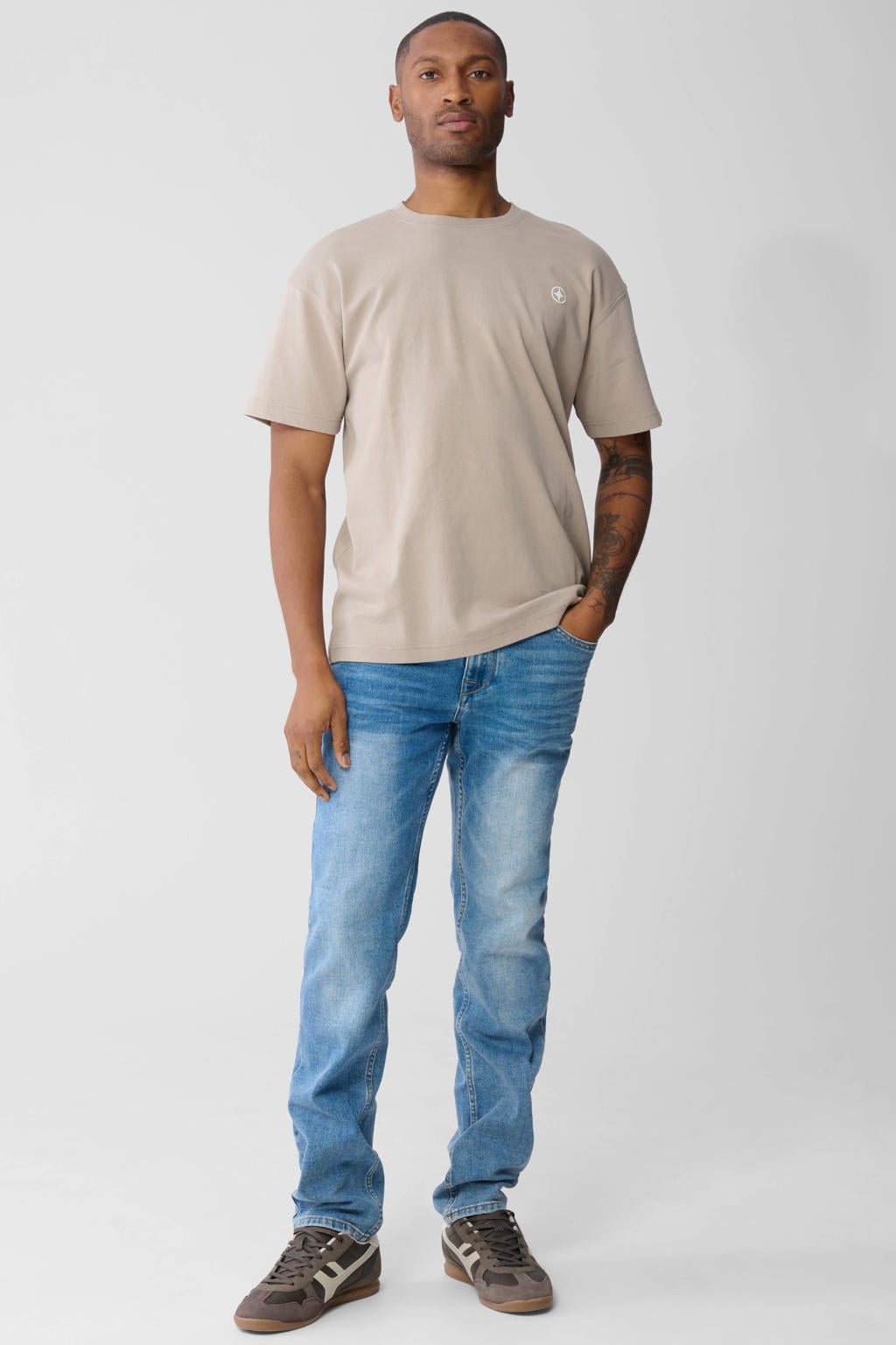 Shoeby straight leg L34 jeans medium stone