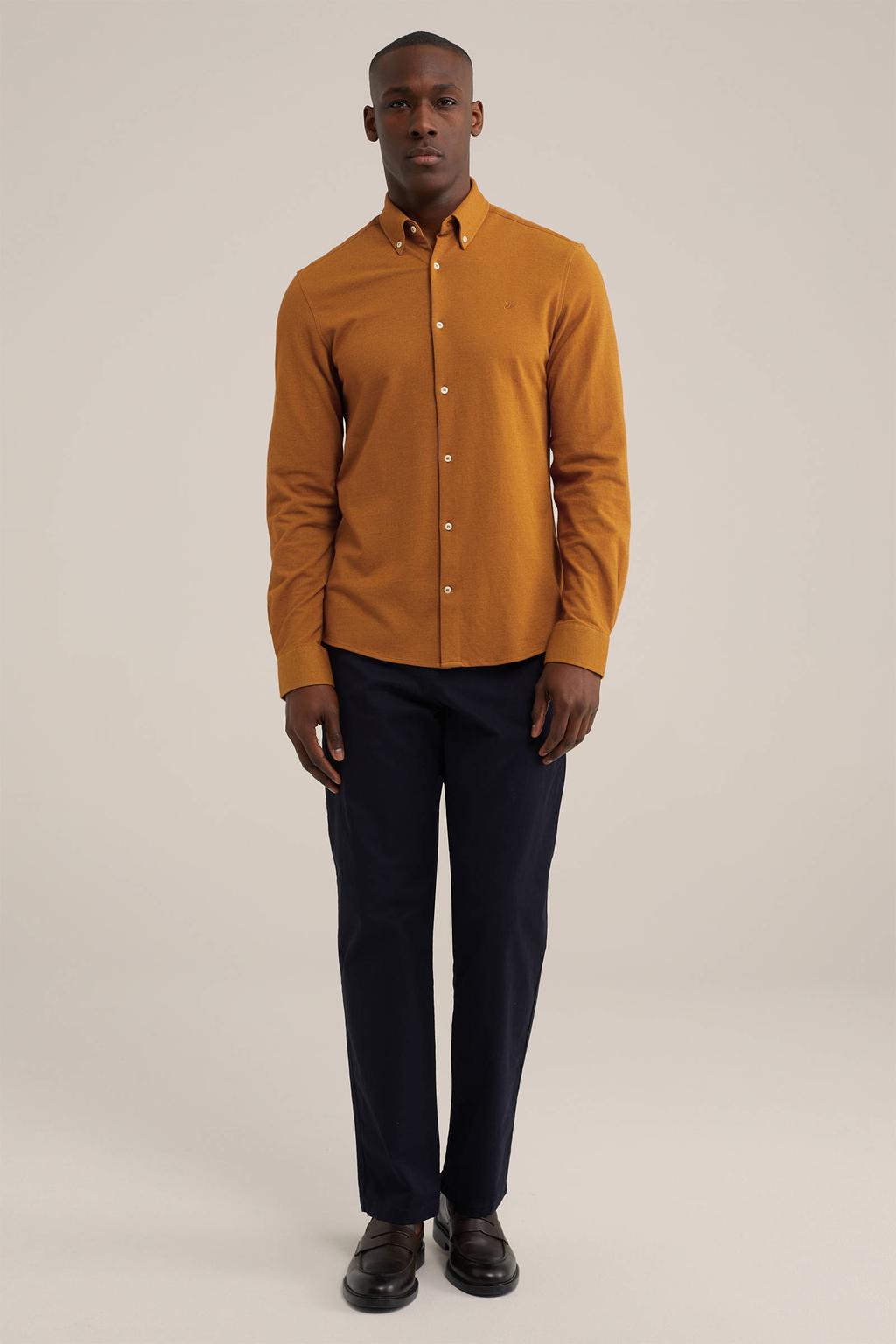 Bruine heren WE Fashion slim fit overhemd van katoen met effen, lange mouwen en button down sluiting