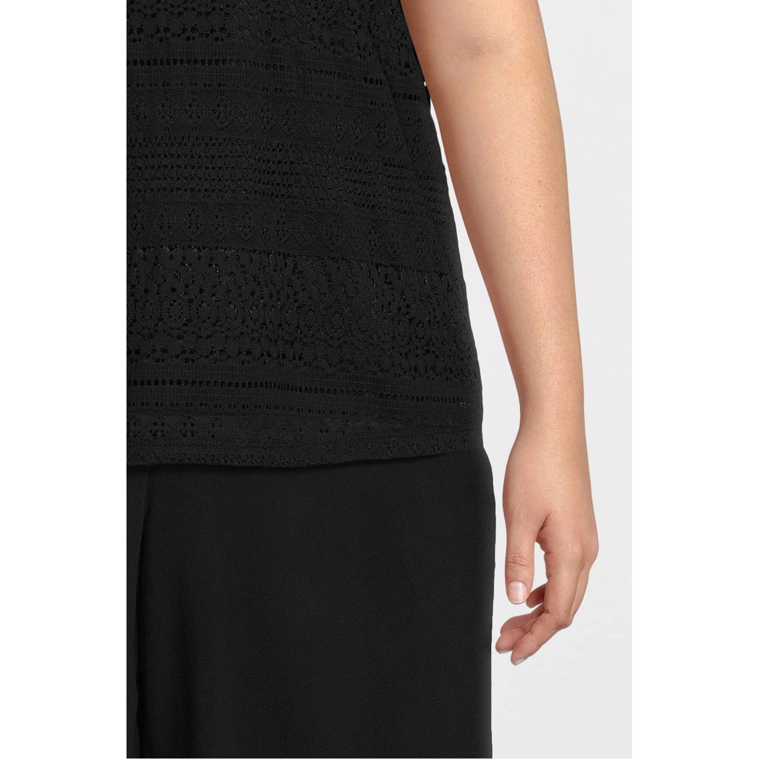VERO MODA CURVE top broderie zwart