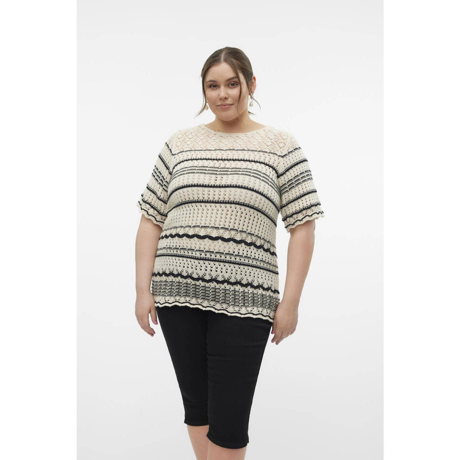VERO MODA CURVE gebreide top VMCMINOU ecru zwart