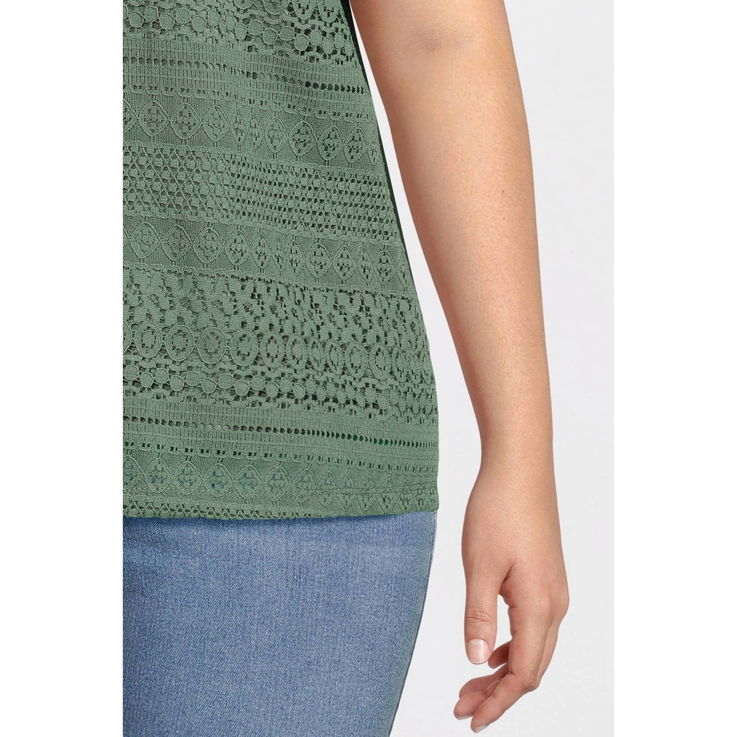 VERO MODA CURVE top broderie groen