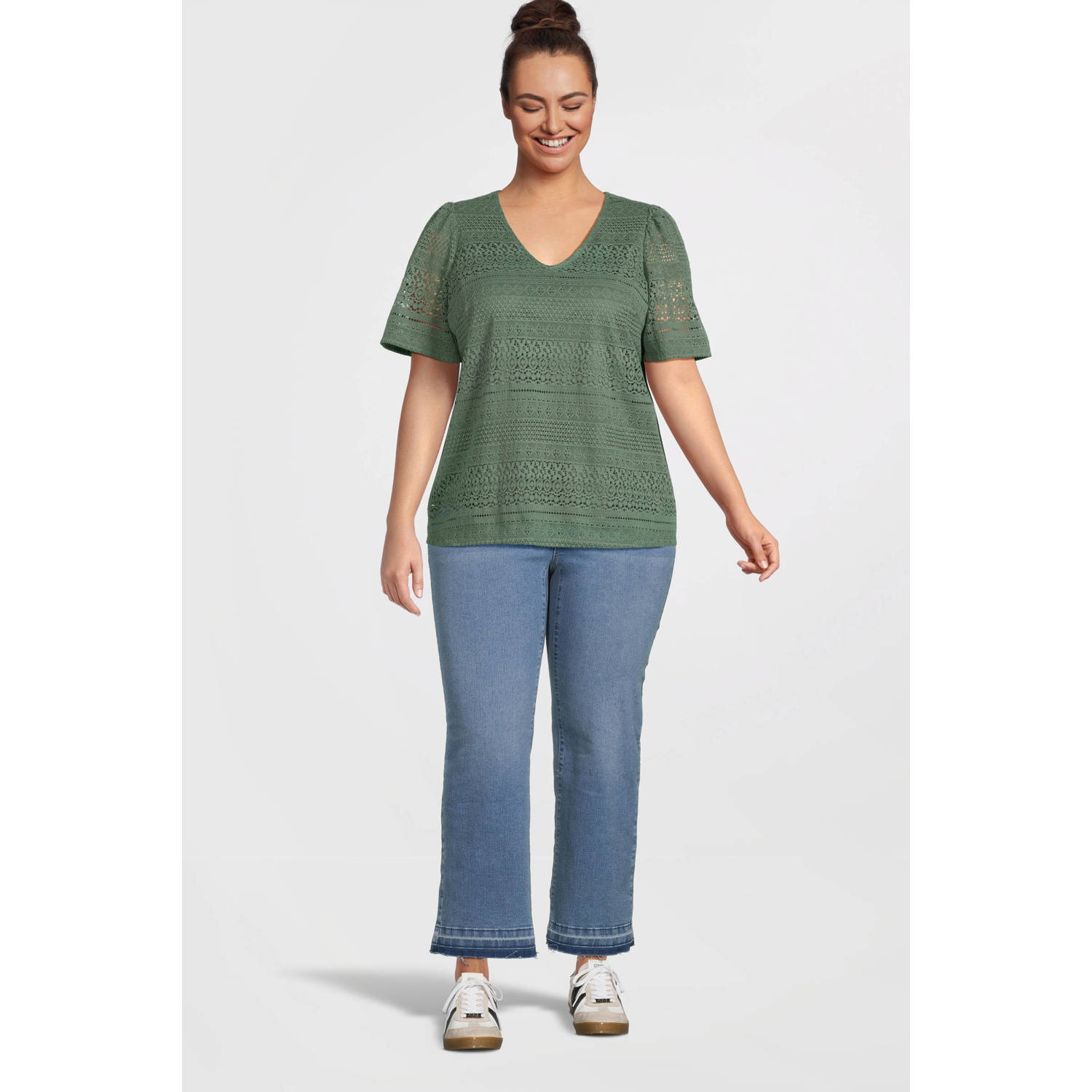 VERO MODA CURVE top broderie groen