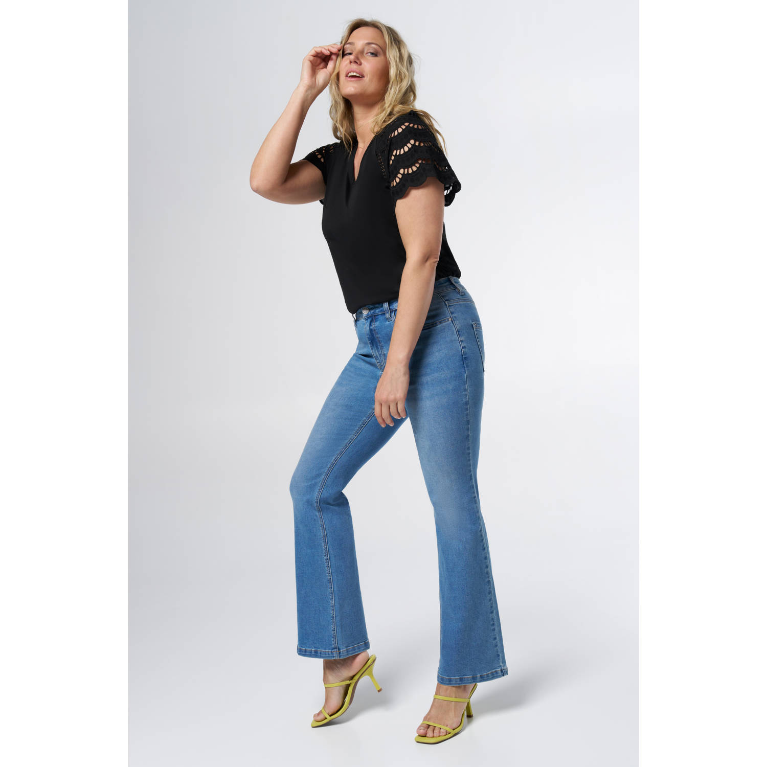 MS Mode flared jeans light blue denim